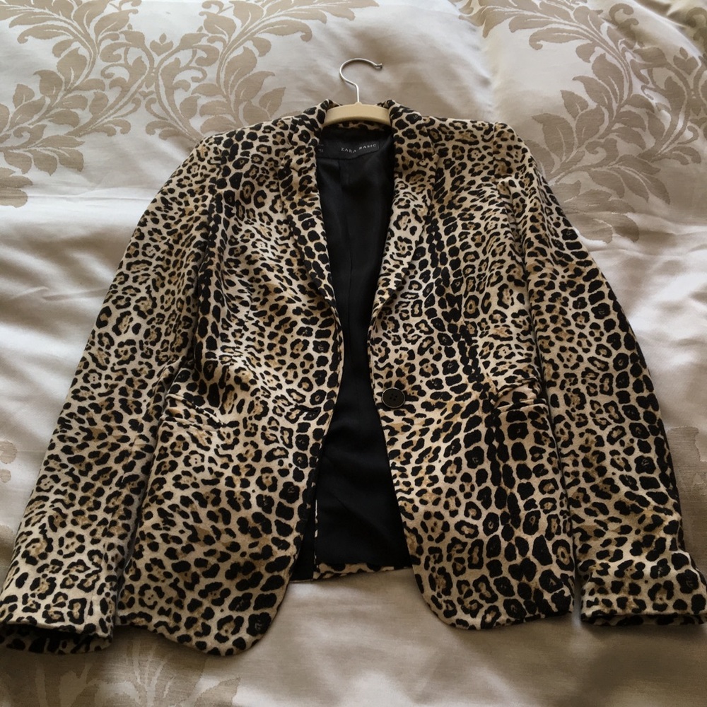 XS ZARA Jersey Leopard Blazer